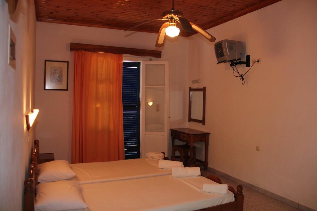 Theodora Studios Geni  Экстерьер фото